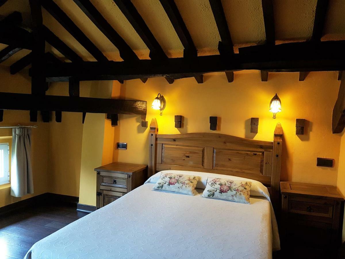 Penzion La Casona De Sames Exteriér fotografie