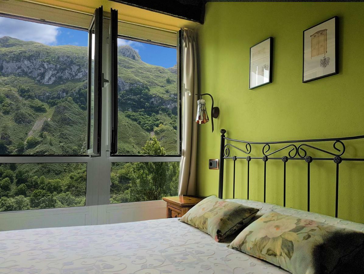 Penzion La Casona De Sames Exteriér fotografie