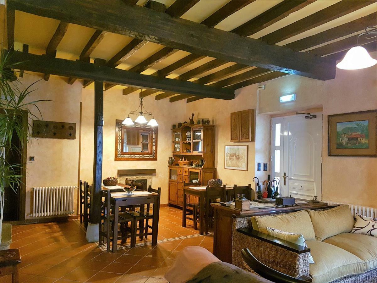 Penzion La Casona De Sames Exteriér fotografie
