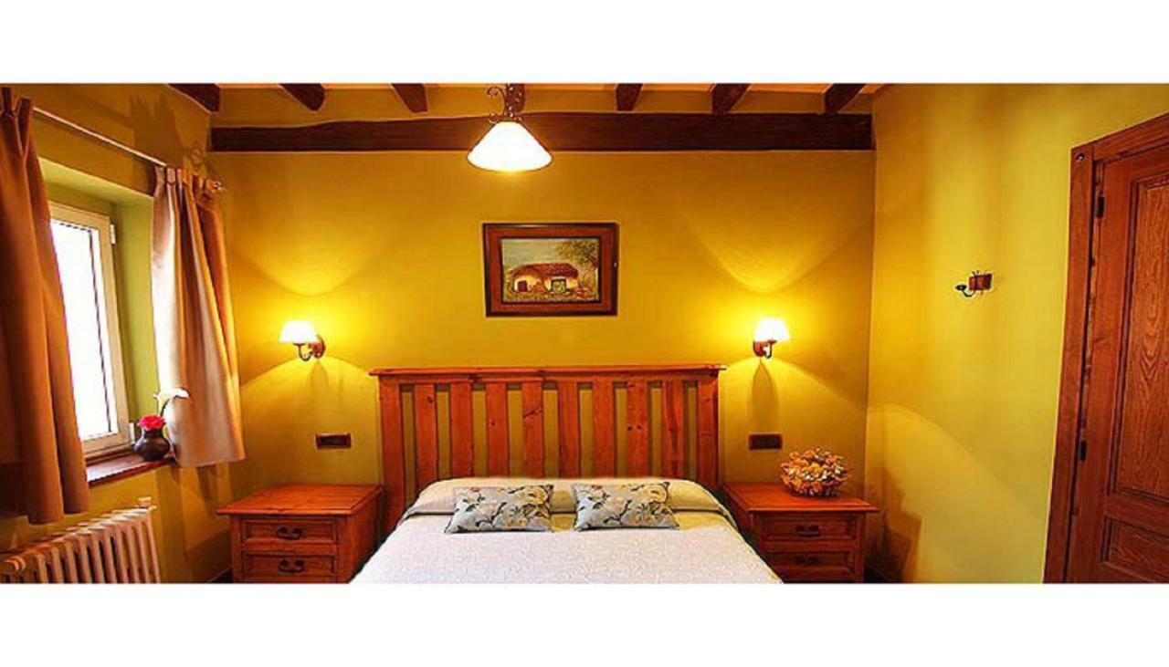 Penzion La Casona De Sames Exteriér fotografie