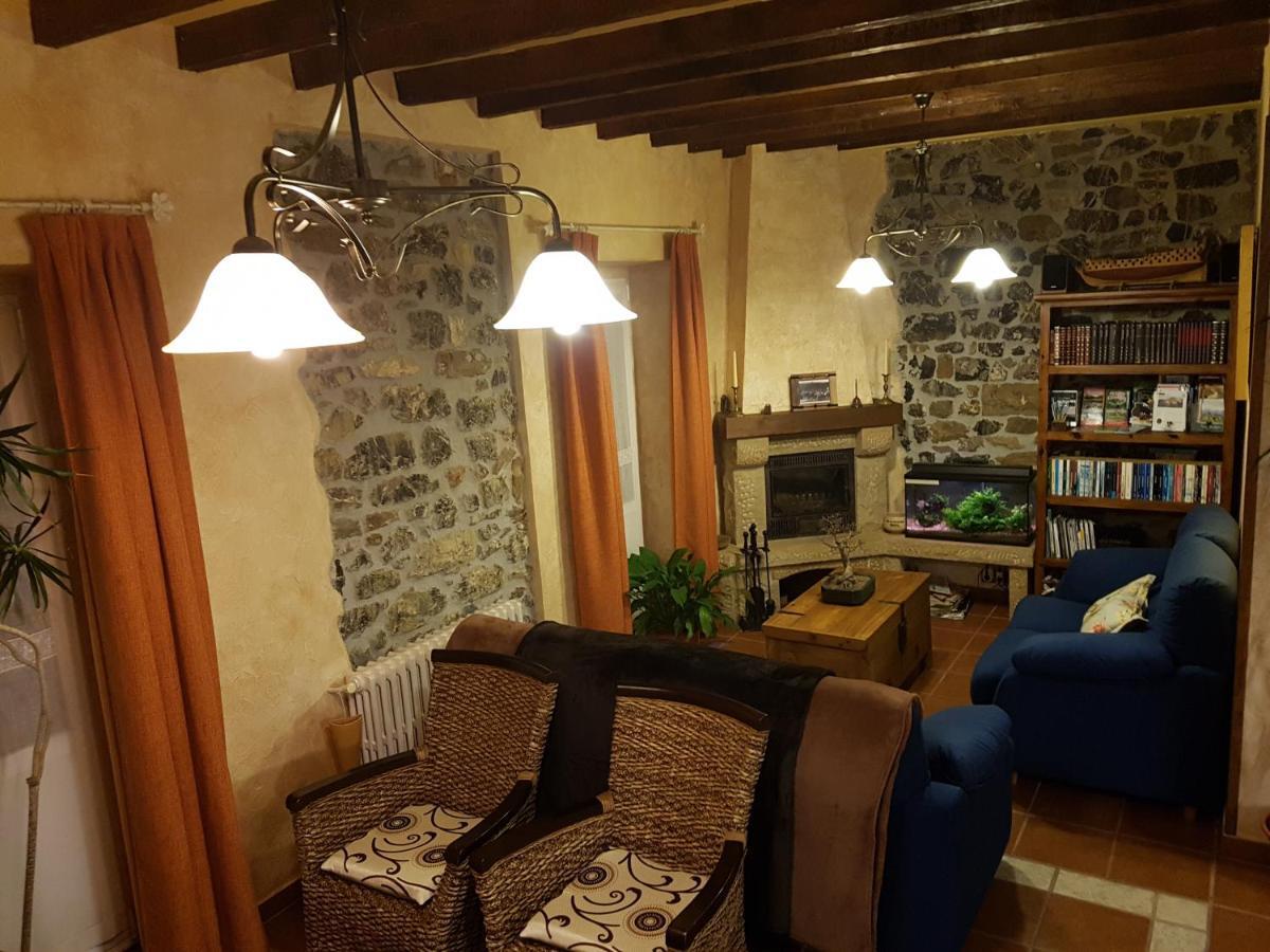 Penzion La Casona De Sames Exteriér fotografie